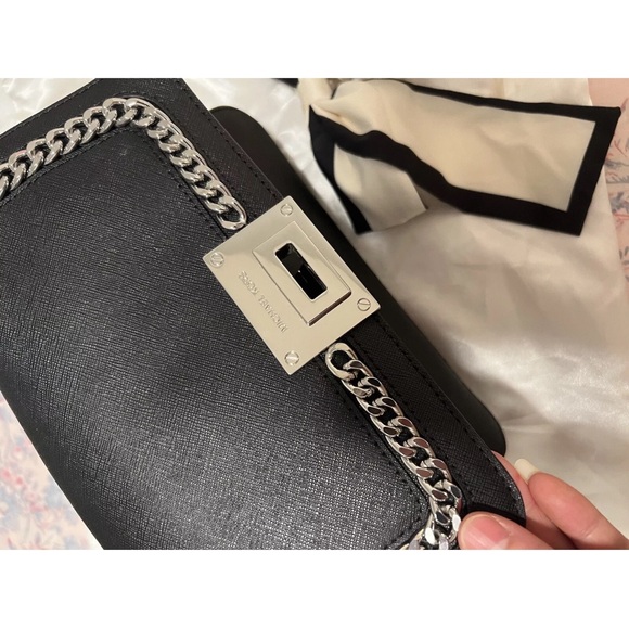 Michael Kors Purse Black - Picture 10 of 11